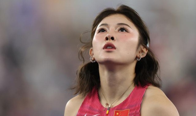 压线晋级！吴艳妮入围东京世锦赛，填补中国女子短跨10年空白！