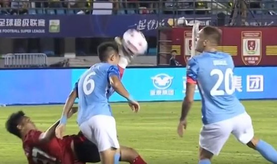 新鹏城官方：廖力生鼻骨粉碎性骨折，目前已顺利完成手术