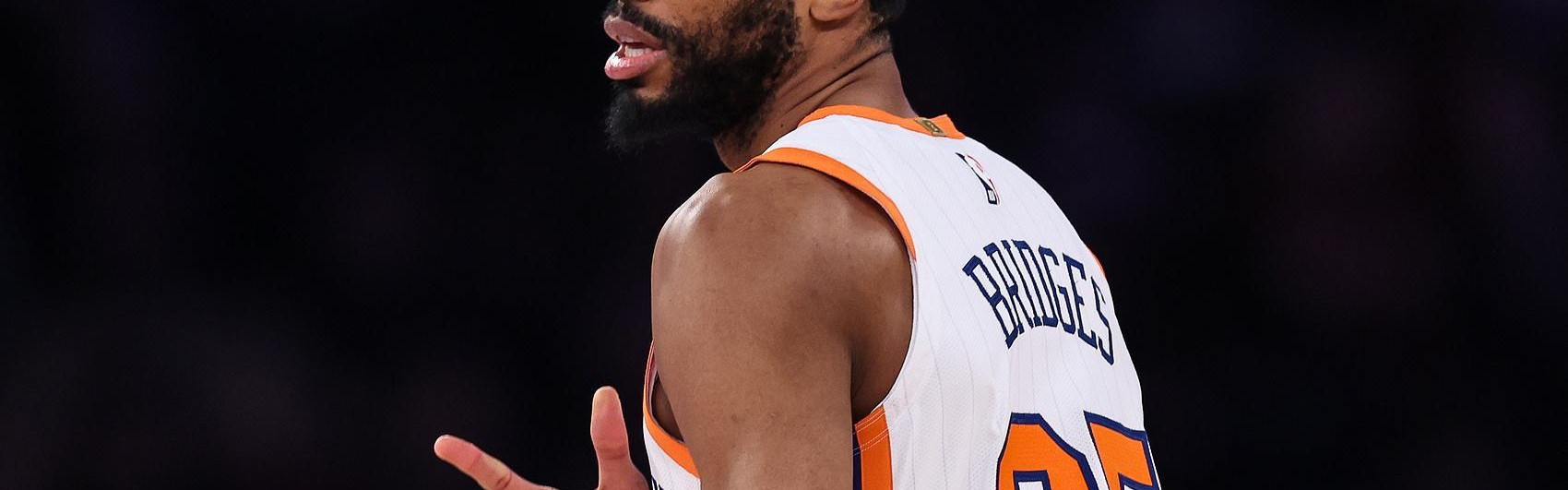 铁人！祝尼克斯球星米卡尔-布里奇斯29岁生日快乐！生涯至今全勤